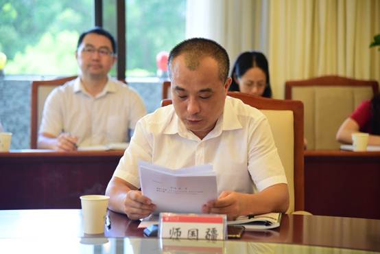 說明: C:\Users\lenovo\Desktop\20180726盧成燕任深圳大學黨委副書記紀委書記\DSW_3391.JPG